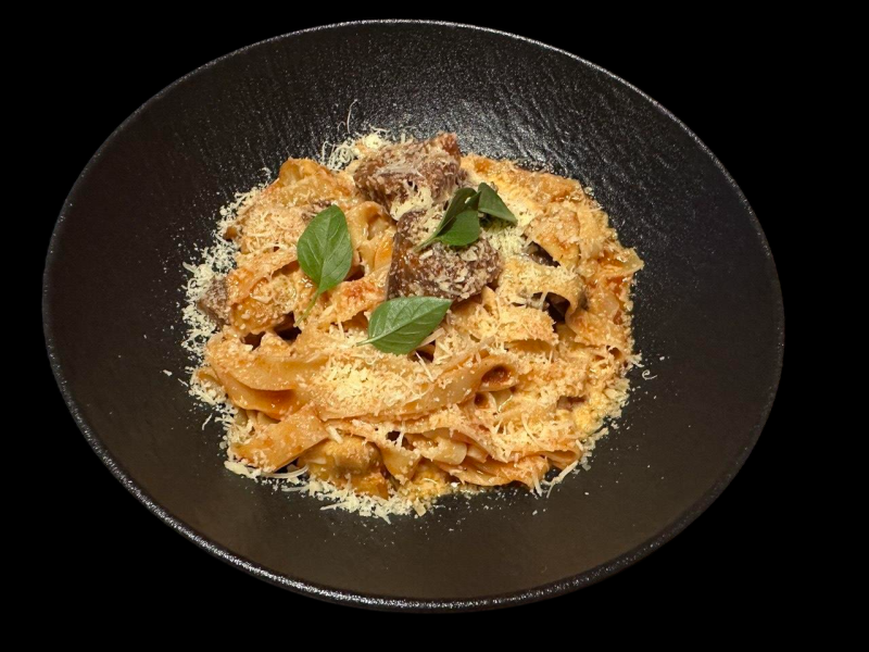 Паста с Телятиной в ТОМАТНОМ С/СЕ